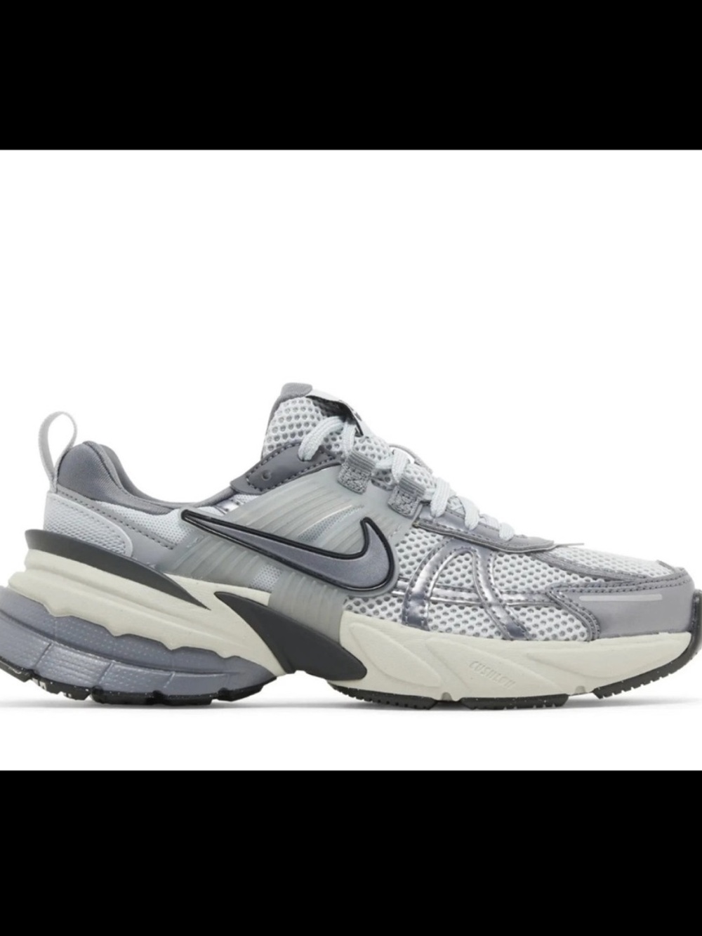 Nike Women’s Wolf Grey Pure Platinum Runner Sneakers Shoes 7.5